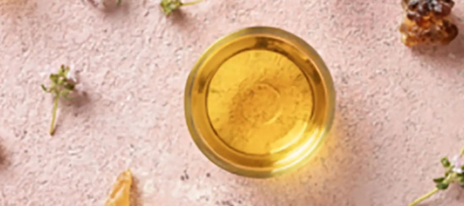 Easy Essential Oil Solutions for Summer's Biggest Problems