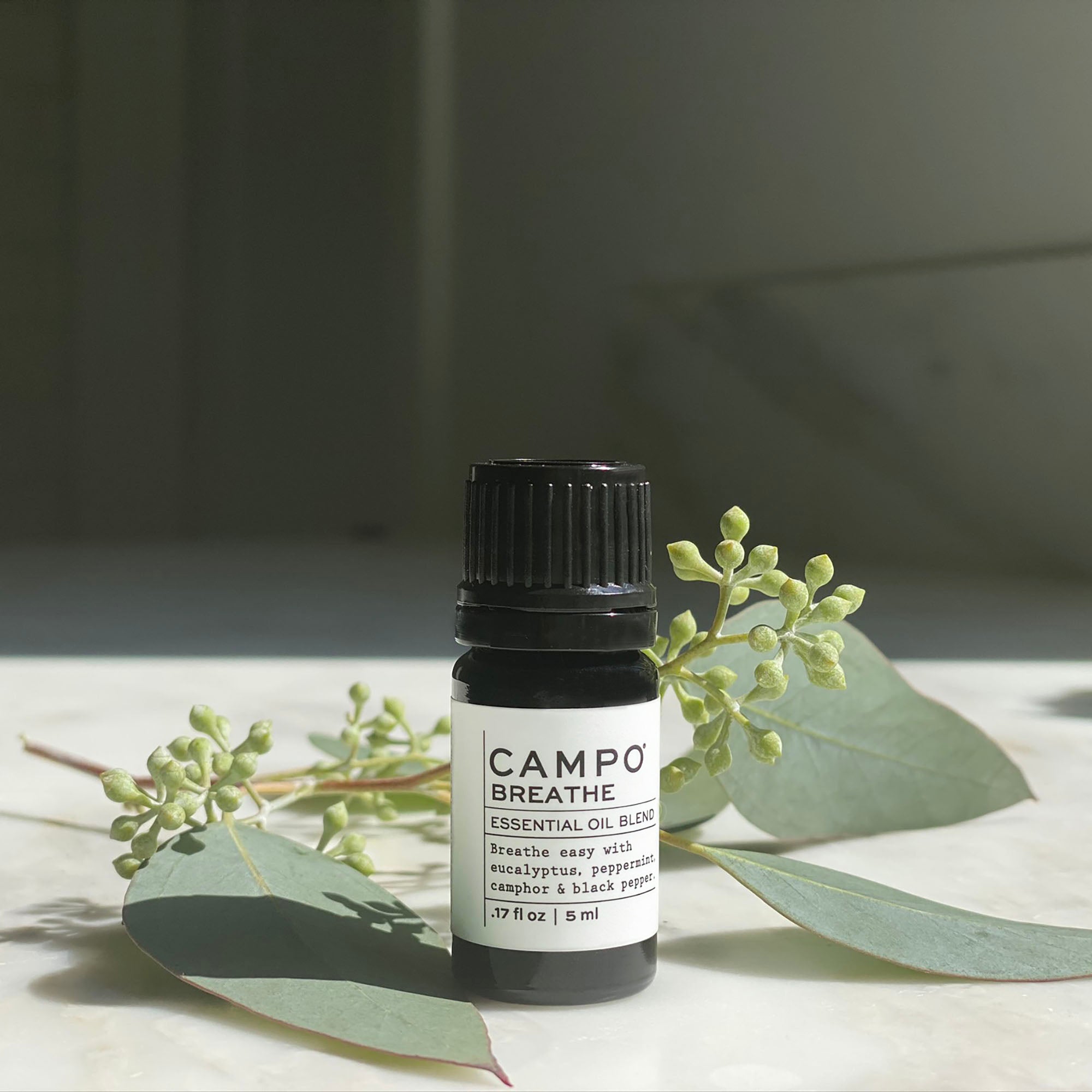 Campo Beauty, Essential Oil BREATHE Blend 15 ml Breathe easy with this 100% pure essential oil blend of Eucalyptus, Peppermint, Camphor & Black Pepper.