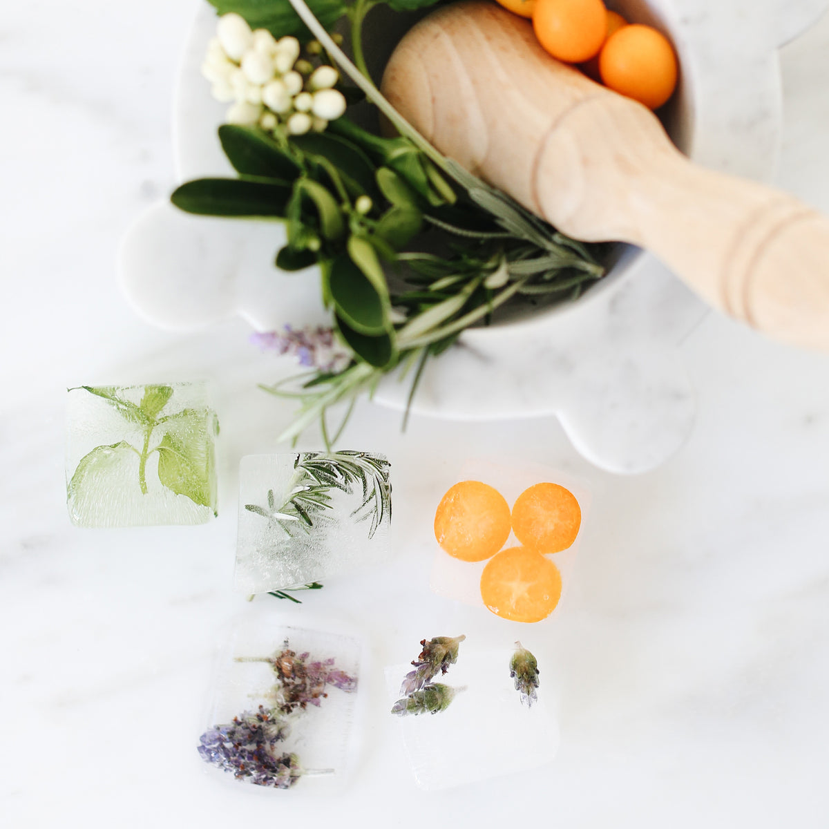 CAMPO SLEEP pure essential oil blend botanical  ingredients of lavender, orange and rosemary.